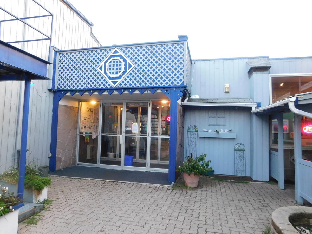 The Lakeview Inn Lac du Bonnet Exteriör bild
